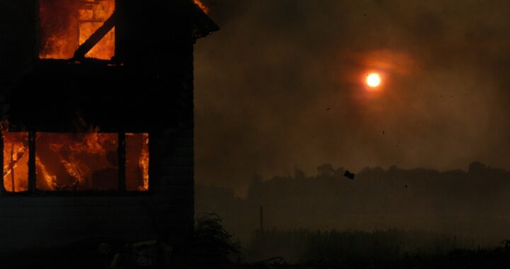 The Biblical Meaning of a Burning House in Dreams